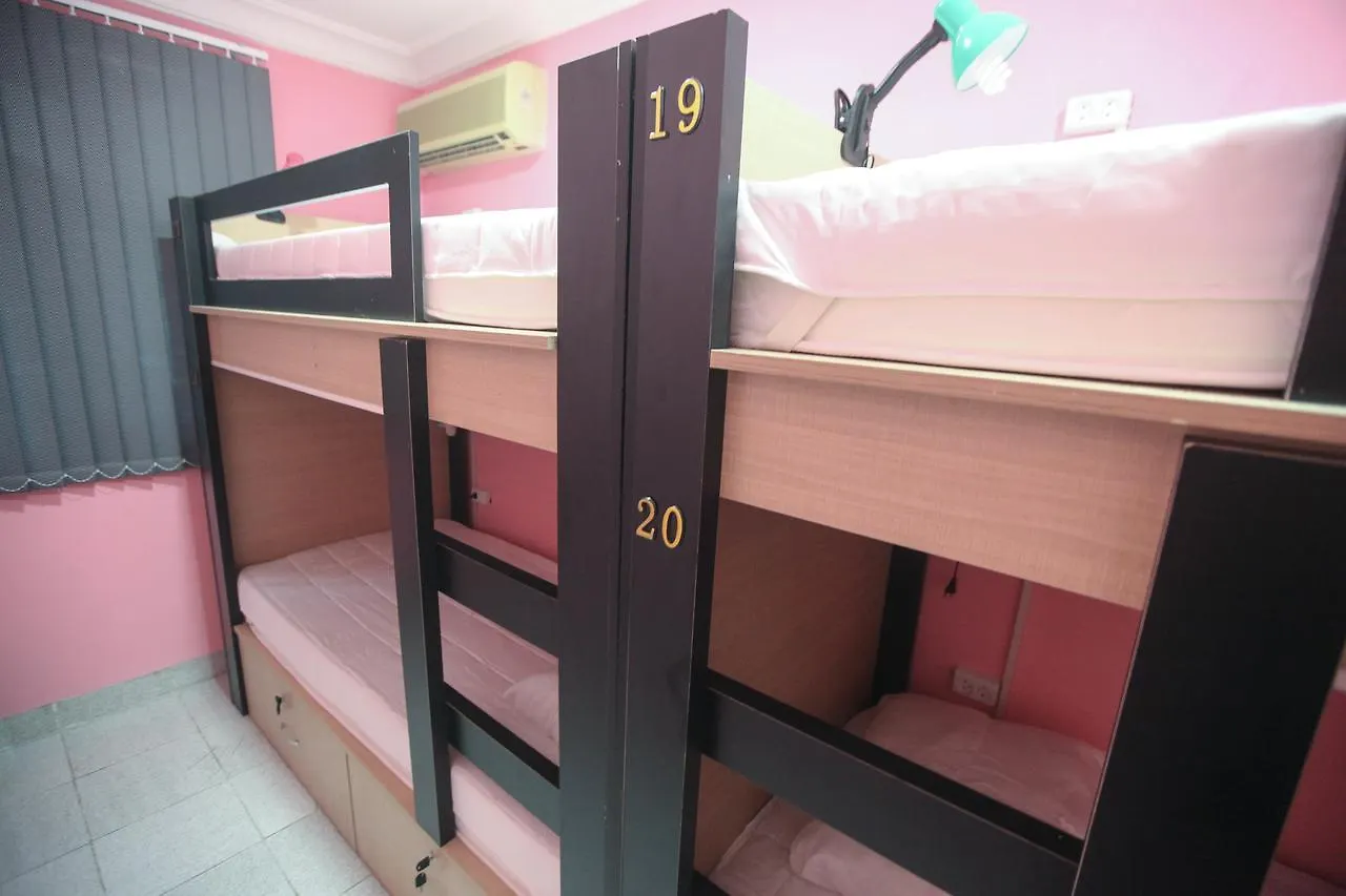 Myhostel Bakú Hostal